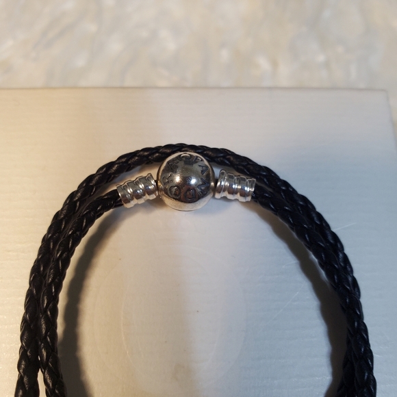 Pandora Moments Double Black Leather BraceletSterling silver - Picture 4 of 10